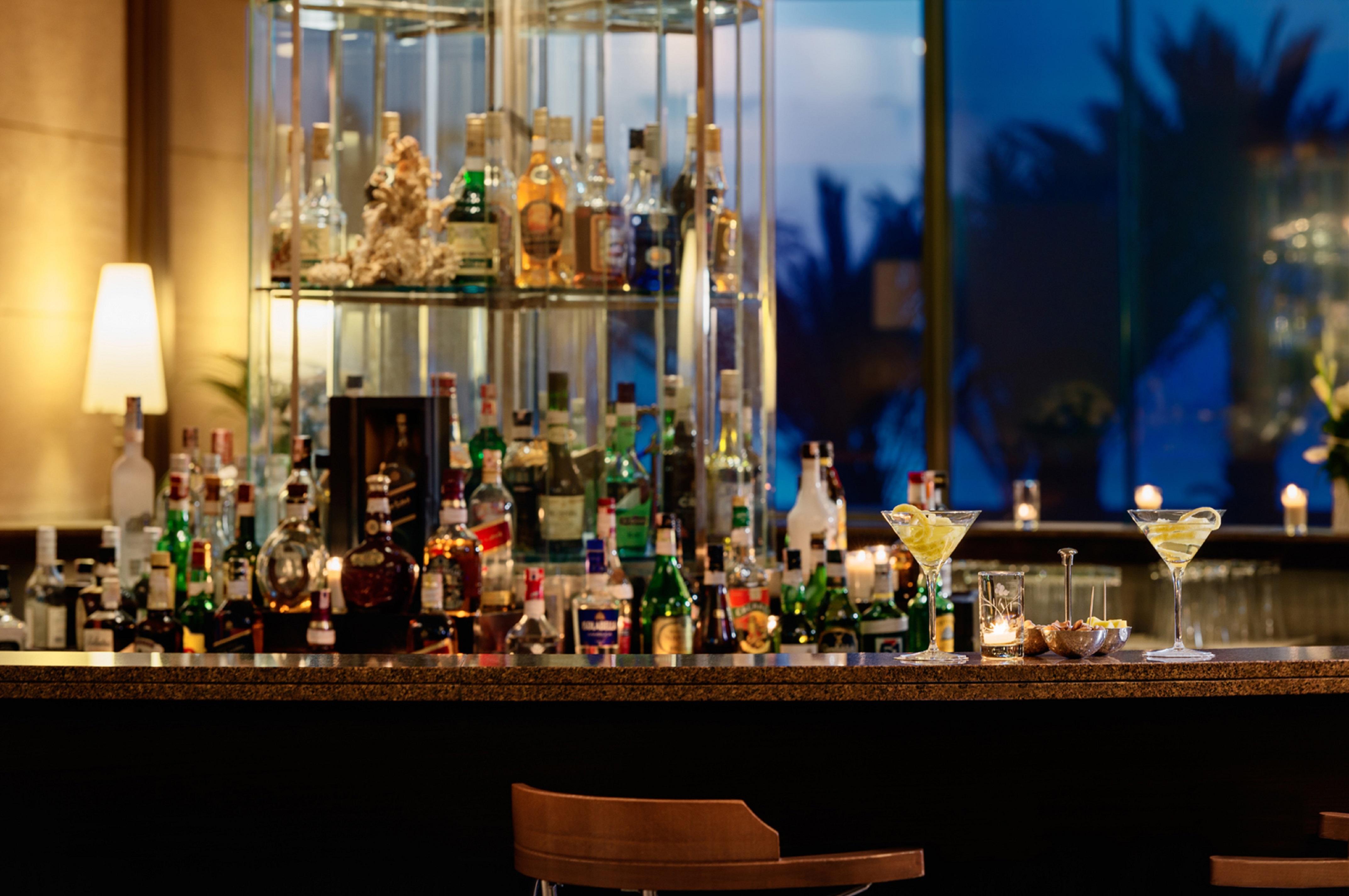 Moevenpick Hotel & Casino Malabata Tanger Εξωτερικό φωτογραφία The bar at the 1919