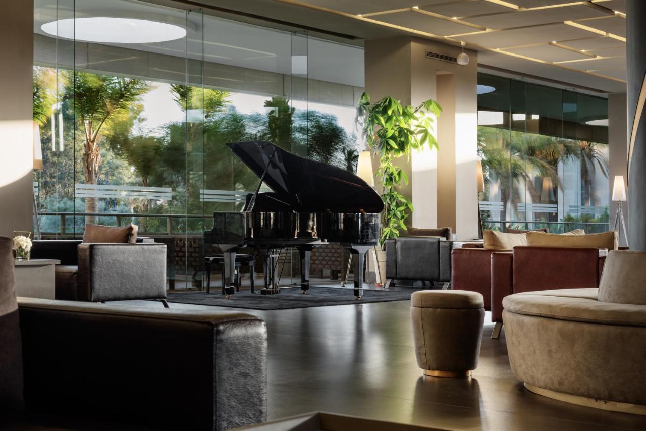 Moevenpick Hotel & Casino Malabata Tanger Εξωτερικό φωτογραφία The piano in the lobby
