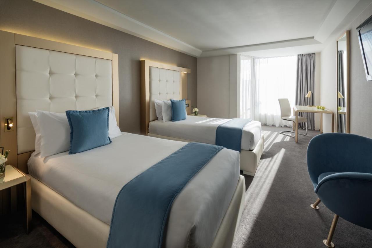 Moevenpick Hotel & Casino Malabata Tanger Εξωτερικό φωτογραφία A room at the hotel